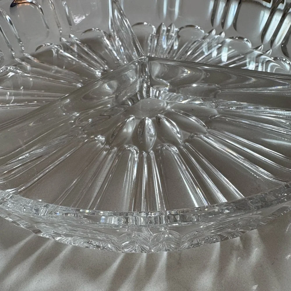 Vintage Clear‎ Glass 3-Part Circular Divided Serving Relish Condiment Dish 8”